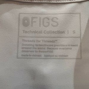 Optic White FIONxtra™ Rafaela™ - Scrub Top
S - Optic White